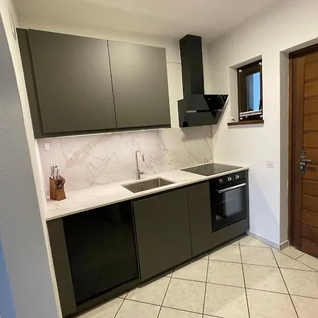 Residenza Viramonte, Casa Daniela, 32